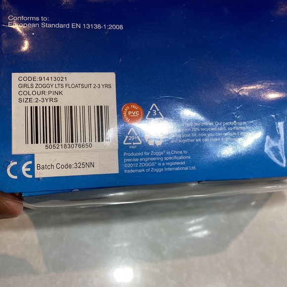 New ZOGGS BOYS LEARN TO SWIM FLOATSUIT Red/Blue Age: 1-2 Year 11-15kg ⭐️⭐️⭐️⭐️ - Picture 8 of 11